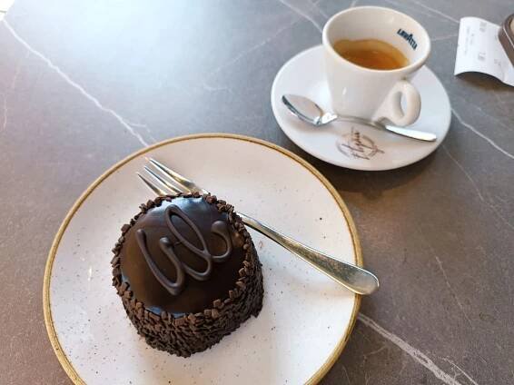 caffe tiraboschi bergamo lombardia lombardsko italia taliansko