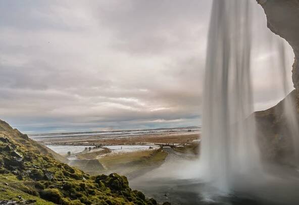 Southern Iceland Waterfalls - Euro-Trip Day 13 - Deep Blue Photography