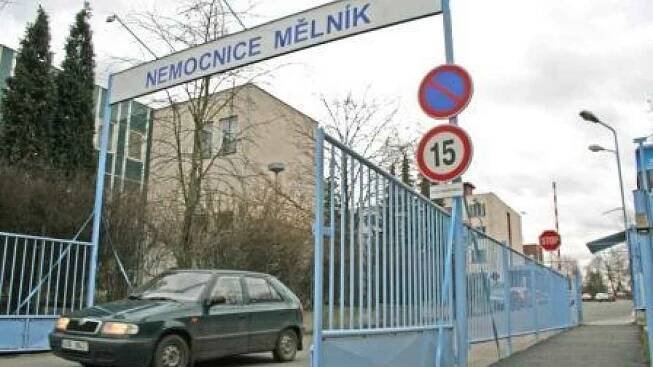 Mělnická nemocnice možná nakonec zůstane na ocet
