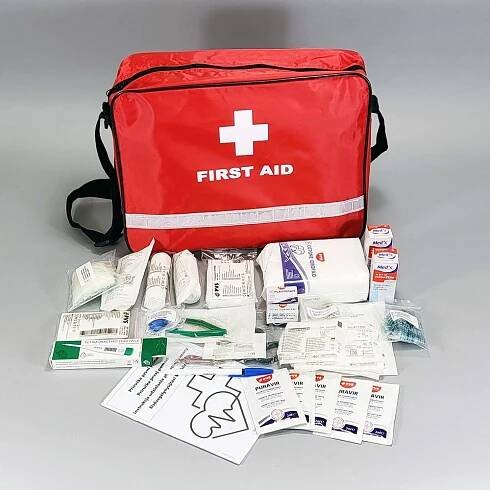 Zdravotnická brašna FIRST AID s náplní STANDARD
