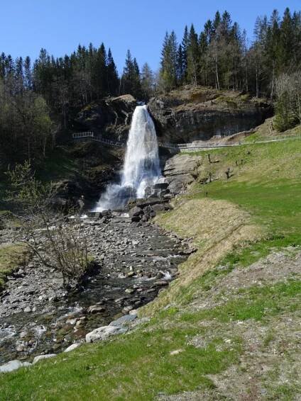 Steinsdalsfossen - European waterfalls