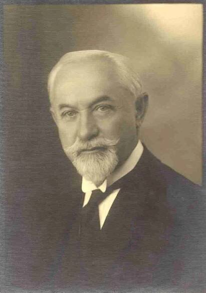 Josef Souček, první synodní senior Českobratrské církve evangelické