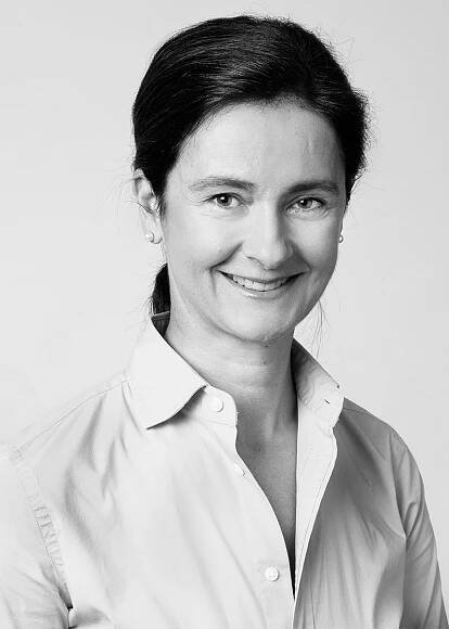Caroline Martin | Portrait