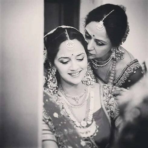 Hema Malini Age Husband Children Family
