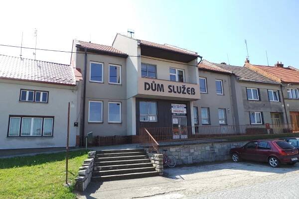 Pedikůra a manikůra Hrubá foto 1