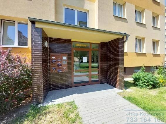 Prodej byt 2+1 Krnov, ulice Budovatelů - Jitka Kosturová