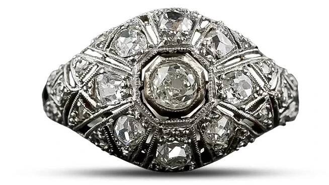 Bringing Chunky Back: All About the Bold and Beautiful Bombe Ring 6