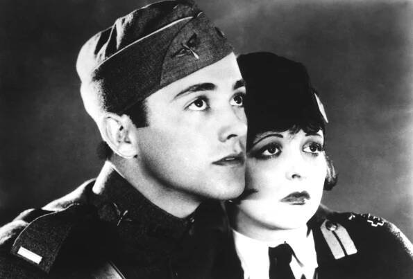 WINGS, from left: Charles Buddy Rogers, Clara Bow, 1927
