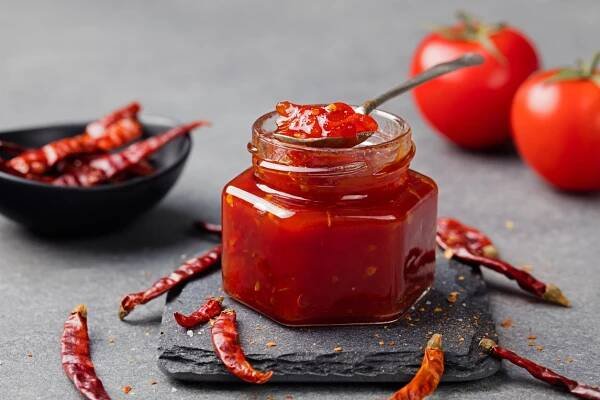 Mňam tip na dnešní večeři: Pikantní rajčatové chutney - iMnam.cz