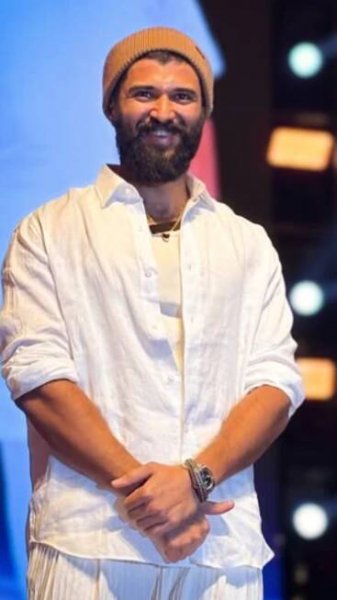 Vijay Deverakonda shows a beanie can be both stylish and statement-making