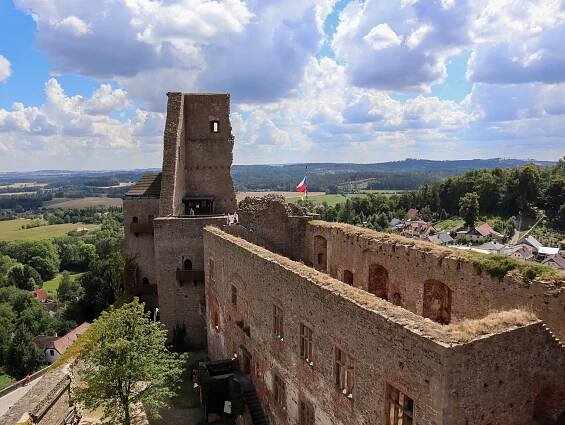 Hrad Lipnice nad Sázavou – středověká perla malebného Posázaví | PrimaVylety.cz