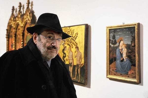Umberto Eco, 84, Best-Selling Academic Who Navigated Two Worlds, Dies - The New York Times