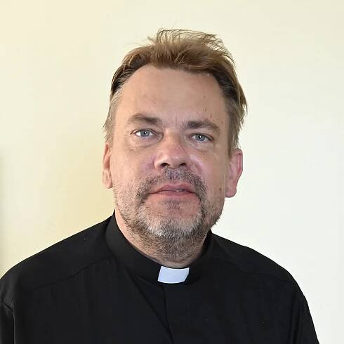 Helsingin hiippakunnan papisto - Katolinen kirkko Suomessa