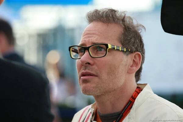 F1 šlápla vedle, když začala skákat podle fanoušků, říká mistr světa z roku 97 | Autoforum.cz