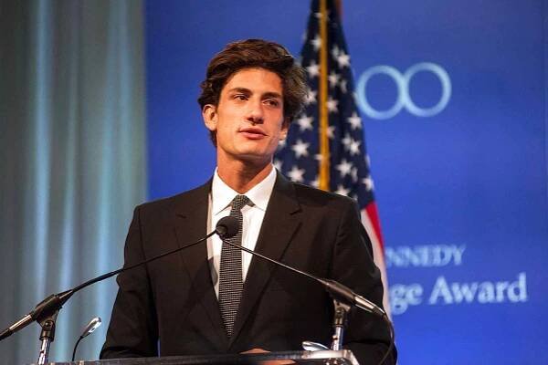 JFK's Grandson Jack Introduces Obama for Profile in Courage Award – as Former President Urges 'Courage' in Health Care Fight