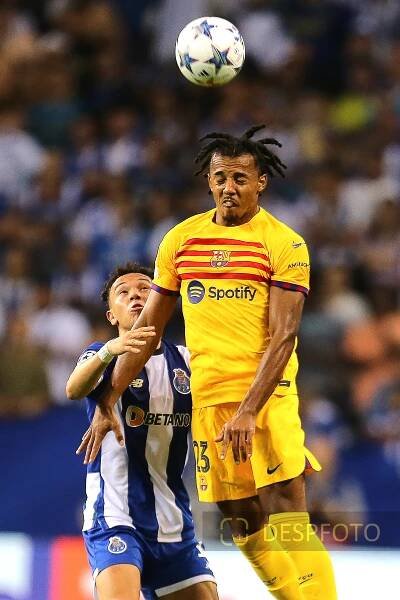 FC Porto vs FC Barcelona – UEFA Champions League 2023/24 – Matchday2 – Despfoto
