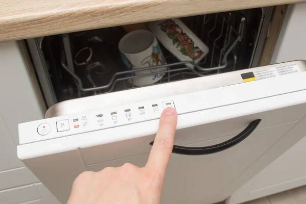 Chybové kódy myček Bosch, Electrolux, Gorenje, Beko, Whirlpool, Candy či Samsung. Co znamenají? | TestMagazin.cz