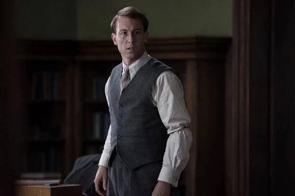 Outlander: Why Frank returned and why it parallels Laoghaire's pain