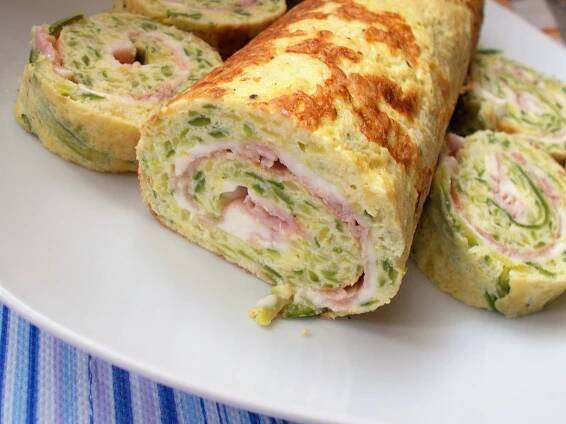Rotolo di Zucchine | ZeroglutineCheBontà | Tortitas de calabacin, Calabacín, Recetas fáciles
