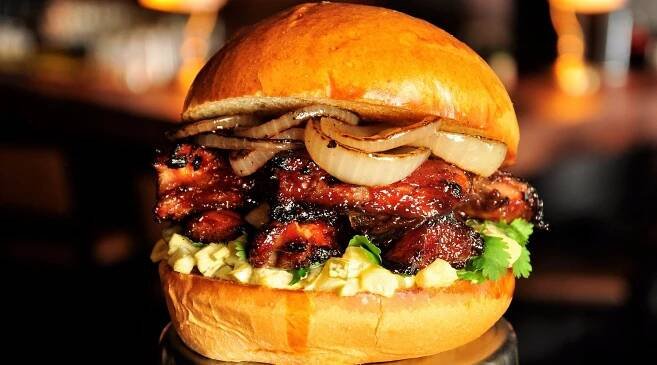 BBQ Ribs Burger