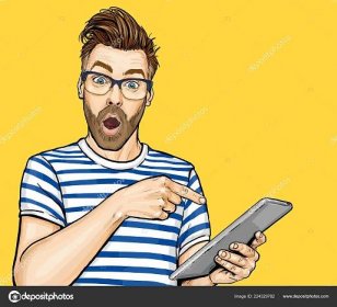 Stáhnout - Ohromen muž v brýlích s otevřenými ústy ukazovat něco, co na tabletu. Emoce a inzerce. Překvapený muži. — Stock obrázek