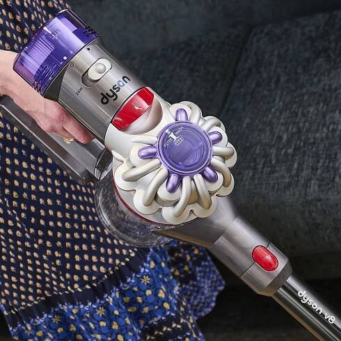 Dyson vacuums have one big problem and I don't understand why