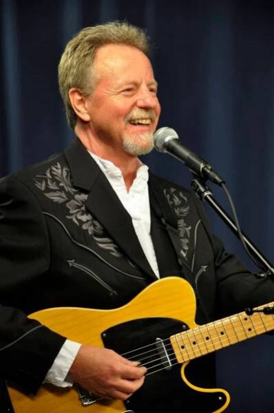 Roger Brown - Photos