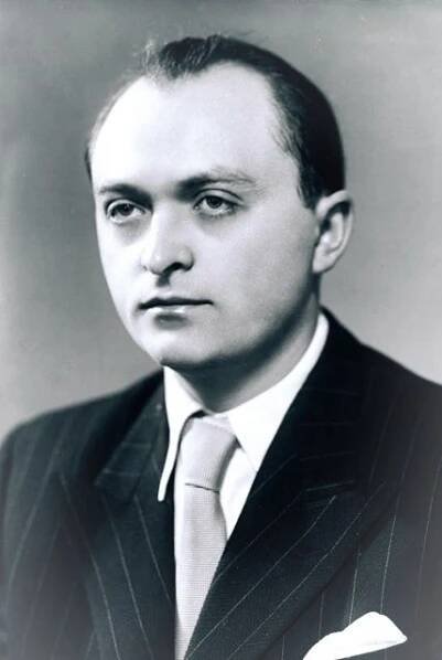 Otakar Vavra (1911-2011) - Find a Grave Memorial