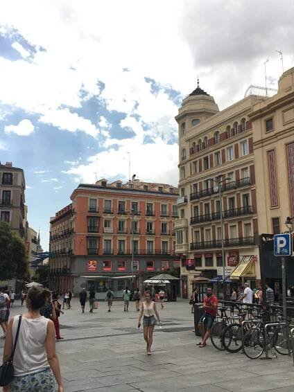 Leesa Truesdell Shares Her Five Year Update After Living Abroad - Dreams Abroad