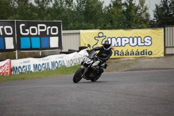 Sosnová – Testování moto V. - Bikes4Life