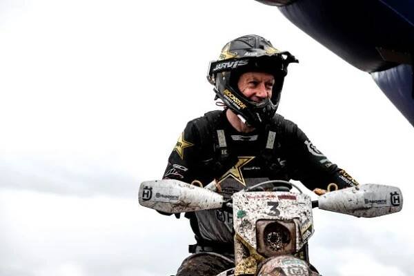 Rockstar Energy Husqvarna Factory Racing rozšiřuje pro rok 2021 smlouvu s Grahamem Jarvisem