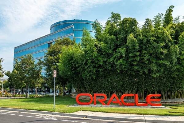 Oracle Cloud Services Deal Worth $30 Billion a Year
