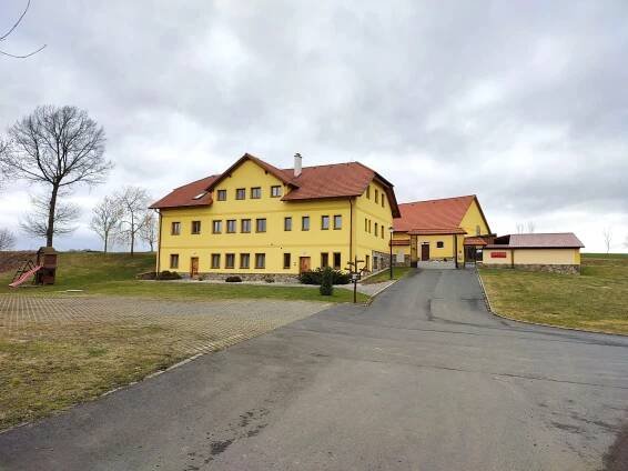 Restaurace Podveský mlýn foto 5