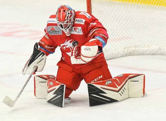 Brankář Třince Ondřej Kacetl - 29. kolo Tipsport Extraligy HC VÍTKOVICE RIDERA - HC Oceláři Třinec, 26. prosince 2020 v Ostravě.