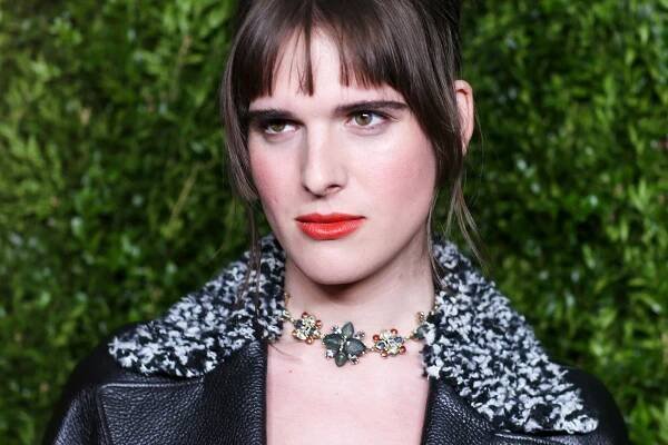 Lena Dunham’s Career Advice to Hari Nef