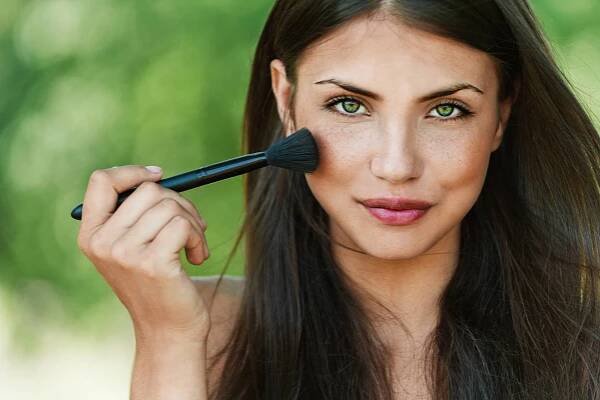 Nejlepší triky pro dlouhotrvající makeup - Omlazení.cz