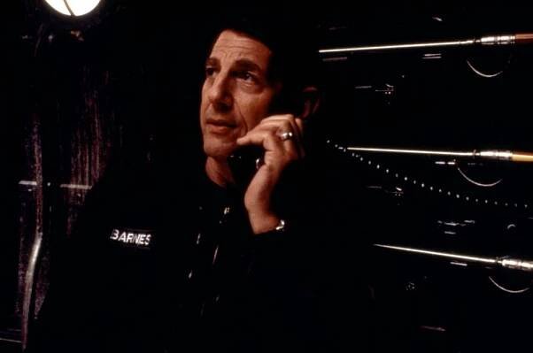 SPHERE, Peter Coyote, 1998, (c)Warner Bros.
