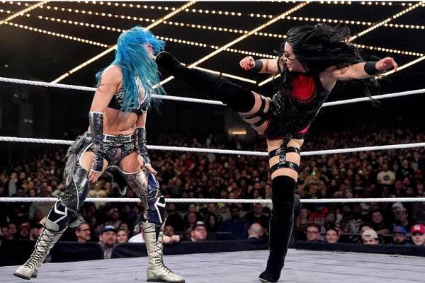 Wonderful Iyo Sky Vs. Stephanie Vaquer: Best Aew & Wwe Matches Of The Week Backdrop