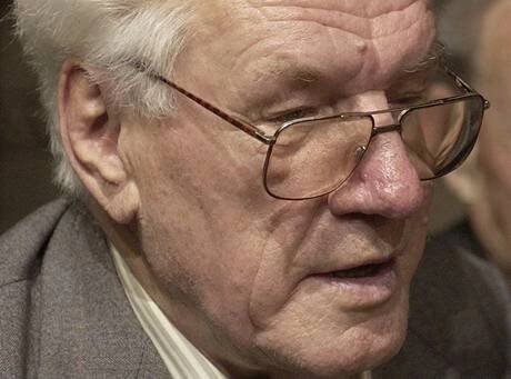 Jaroslav Moučka (na archivním snímku z 1. listopadu 2003).