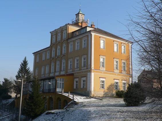 Třemešek (zámek)