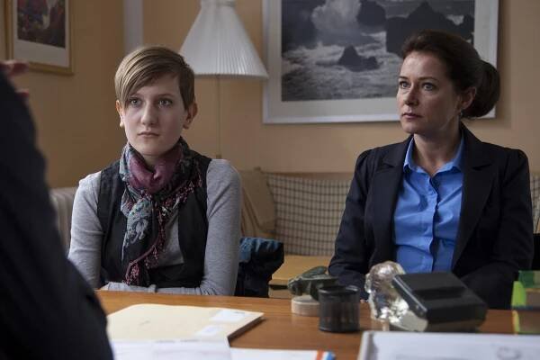 Vláda - Co ztratíš uvnitř, získej navenek – první část - Z filmu - Freja Riemann, Sidse Babett Knudsen