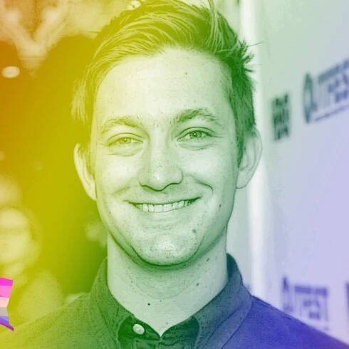 Chris Kelly on comedy, hating Twitter, and being an outsider