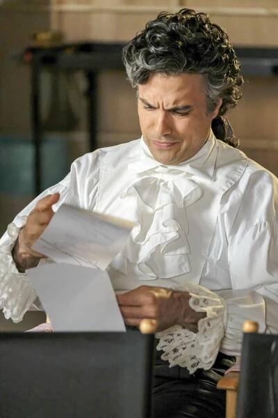 Neposkvrněná Jane - Chapter Sixty - Z filmu - Jaime Camil