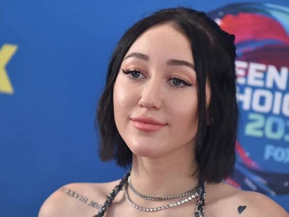 Noah Cyrus Discussed Her Experiences With Depression and Anxiety