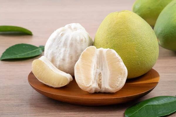 Máte radi pomelo? Toto citrusové ovocie je skvelým bojovníkom proti rôznym chorobám!