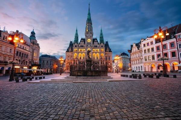 Praha už není středobodem Česka. Češi objevili lepší místo pro život. Nabízí vše, co hlavní město nemohlo - SportDeník