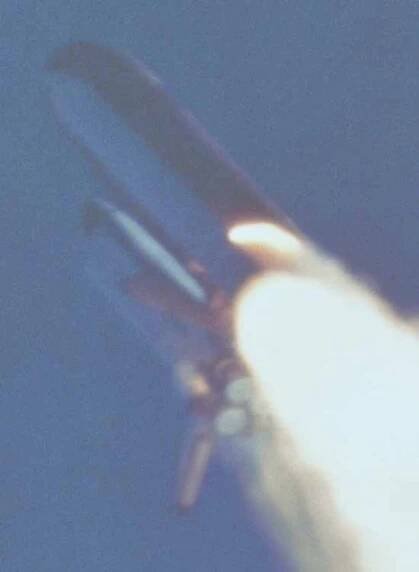 File:Challenger STS-51-L-launch.jpg - Wikimedia Commons