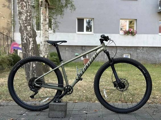 Specialized Rockhopper Comp 2024 za 18 500 Kč