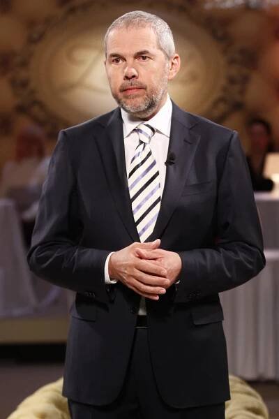 Proč Marek Eben zaskakoval za »Bohdalku«?