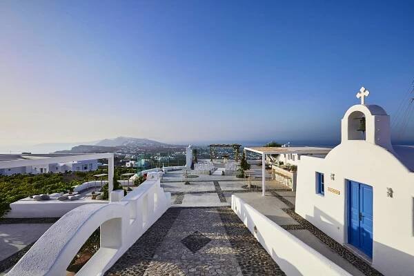 Pyrgos Restaurant | Santorini, Greece